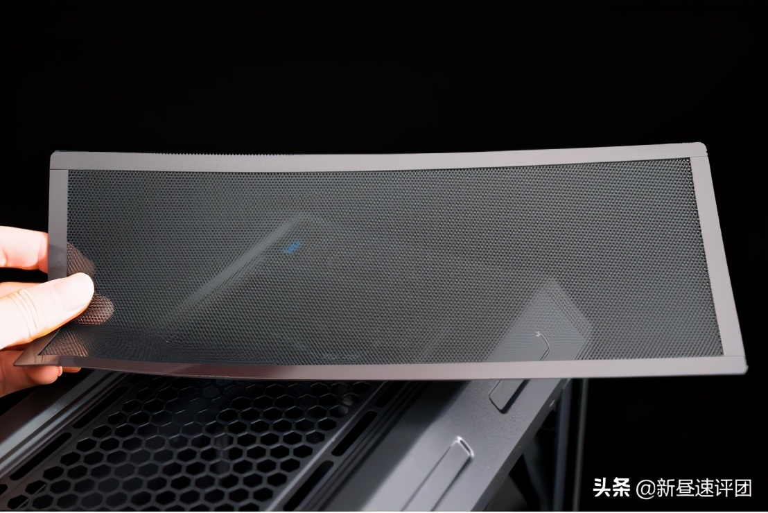 聊一款性价比巨低的笔记本电脑,骨伽魔影i7散热推荐