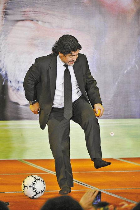 马拉多纳谈论中国进世界杯,马拉多纳回应中国能否进世界杯