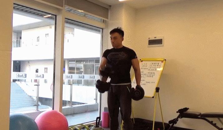 曹骏近照曝光,曹骏如今长成什么样了