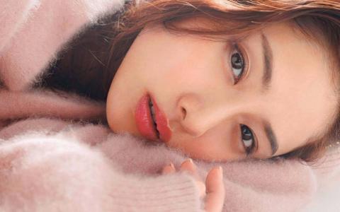 皮肤暗黄闭口痘痘多怎么办,解决皮肤泛红痘痘以及皮肤暗沉