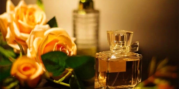 海淘香水香精,春季限量香水评测