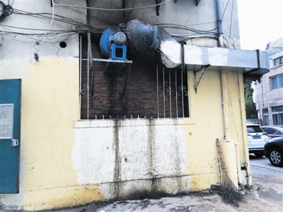 新世纪花园静海楼道环境,妥善解决新世界花园小区矛盾问题