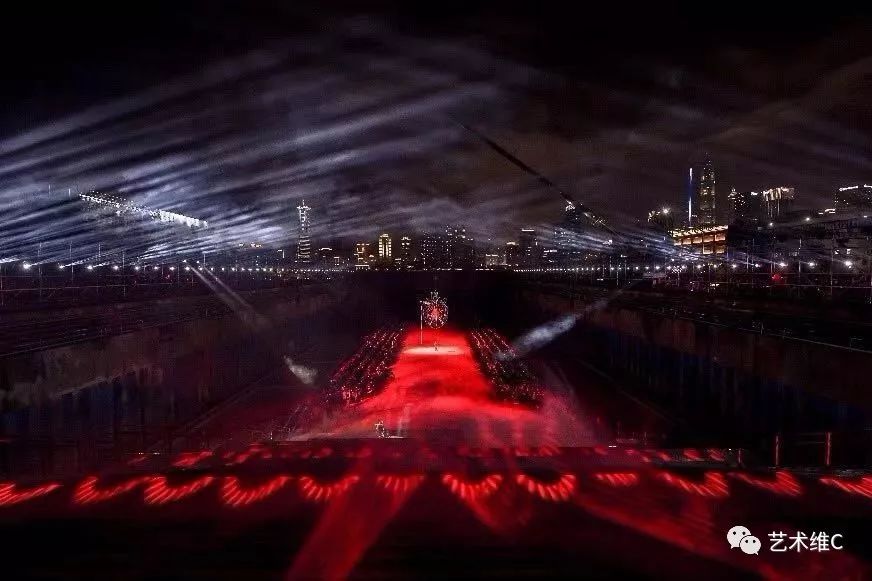 长得帅的人,事业都会成功!艺术家丁勇与他的冒险人生