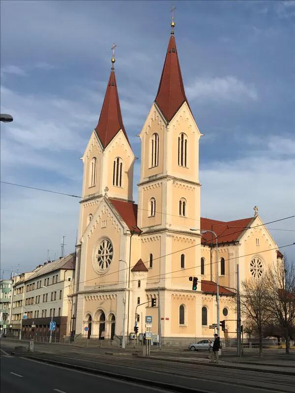 麟阁皮尔森啤酒,南宁皮尔森