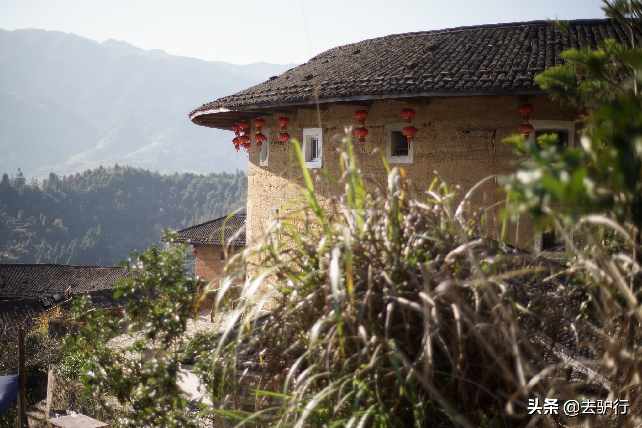 福建龙岩经济落后吗,福建龙岩靠什么发展