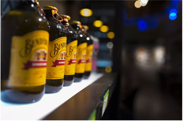 网红酒吧饮酒图片,网红酒吧打卡精酿小酒馆敬请期待