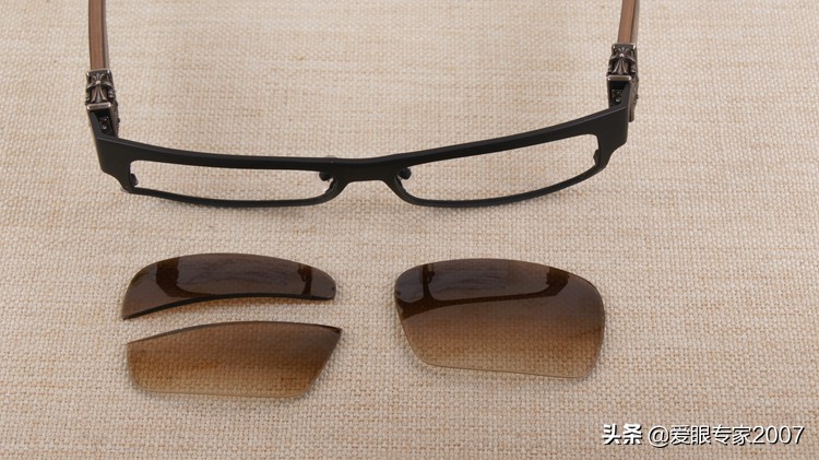 蔡司防蓝光单光镜片,蔡司1.5近视眼镜加防蓝光变色镜片