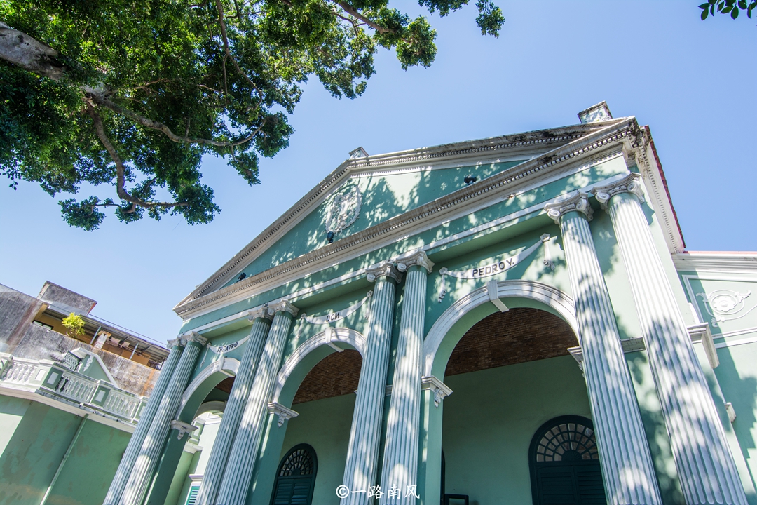 中国最人性化的城市,所有世界遗产全部免费参观,坐车还不用钱