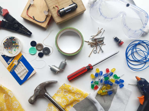 给青少年送的小科技物品,给小朋友的创意礼物