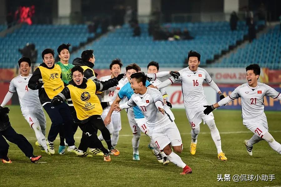 国足与越南足球比赛大名单,三连胜国足