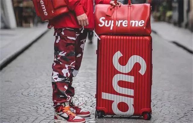 鲸潮丨年轻人不买潮牌，和咸鱼有什么区别？