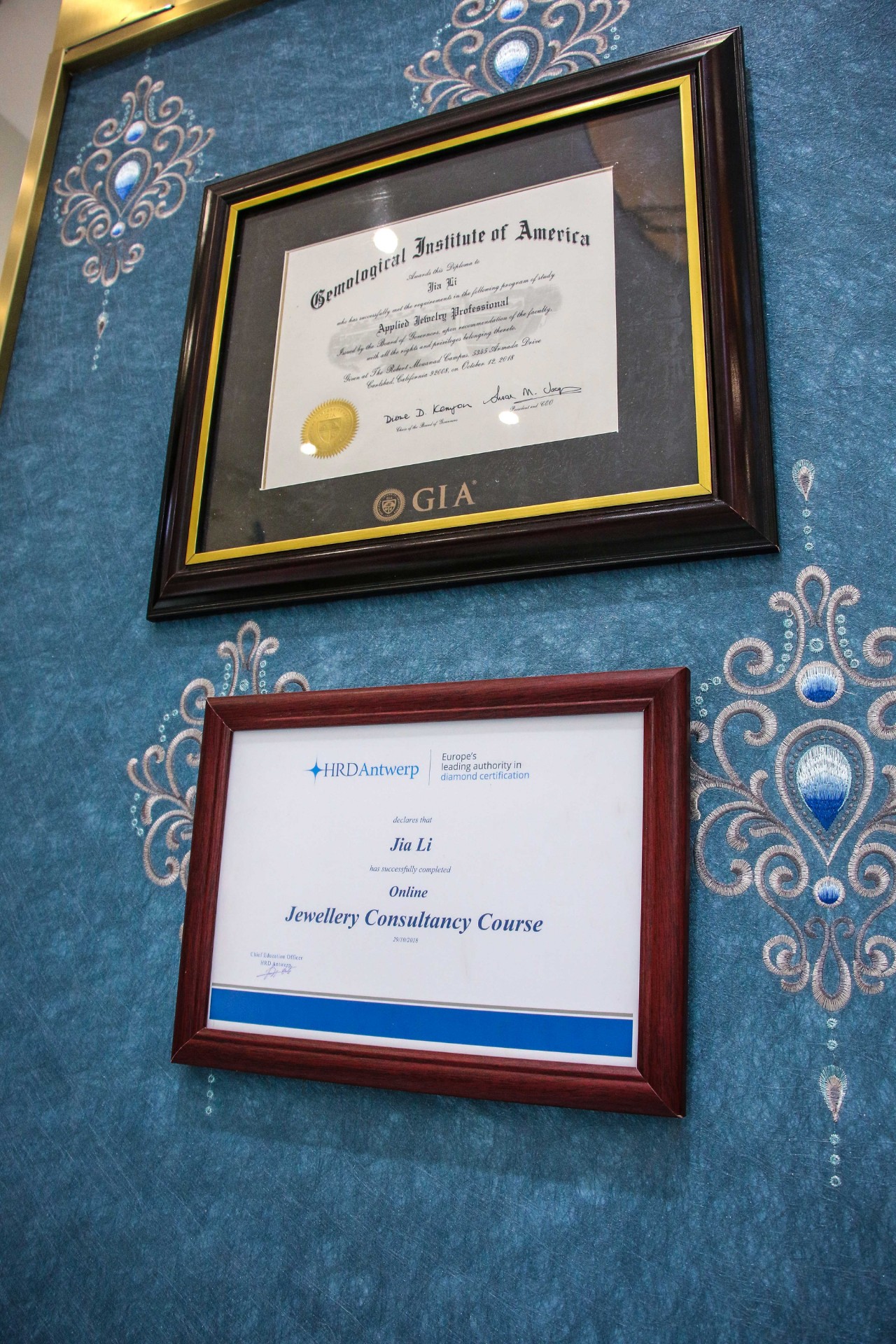 不要小看非漂IT男，他可能会进化成珠宝老板