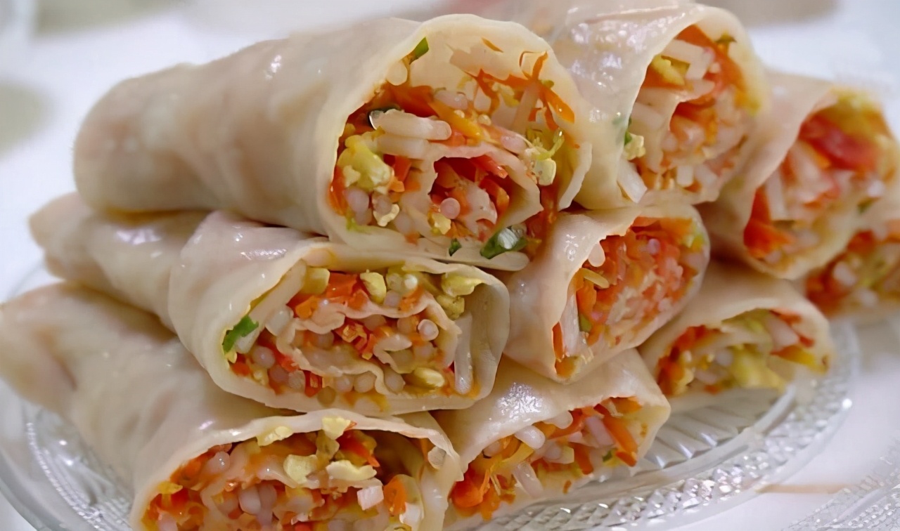 摊山东煎饼怎样和面煎饼不易碎,山东煎饼纯手工粗粮煎饼和面方法