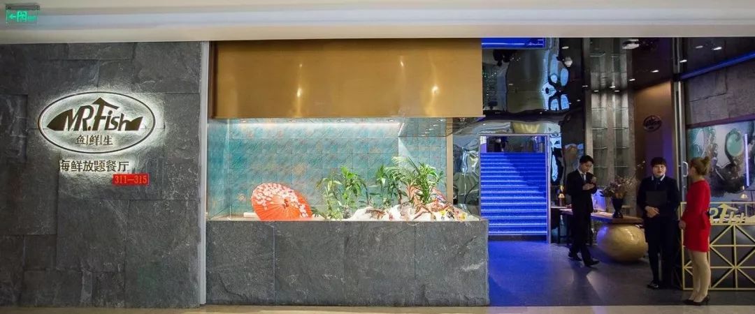 吃海鲜龙虾帝王蟹自助,海胆海鳌虾自助