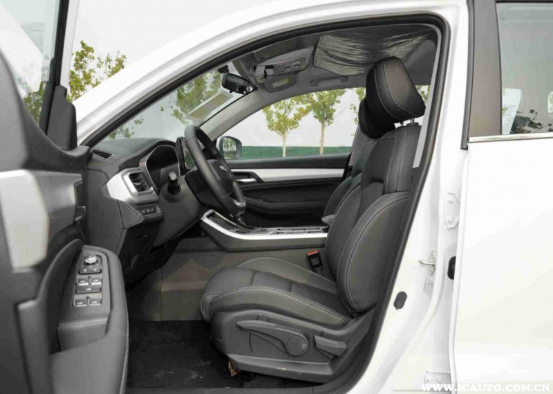 20款远景x6和21款远景x6,吉利远景x6和吉利远景x6区别