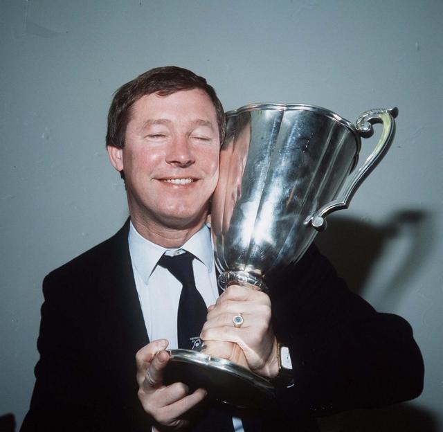 品味足坛美酒：“法国干红”温格和“苏格兰威士忌”弗格森