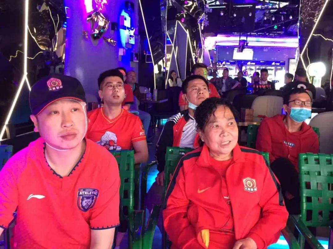 杨贺头球破门,杨贺西北狼完整视频