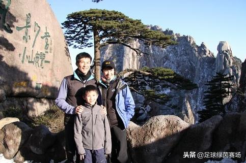 中国足球名宿区楚良现状,楚良现任老婆照片