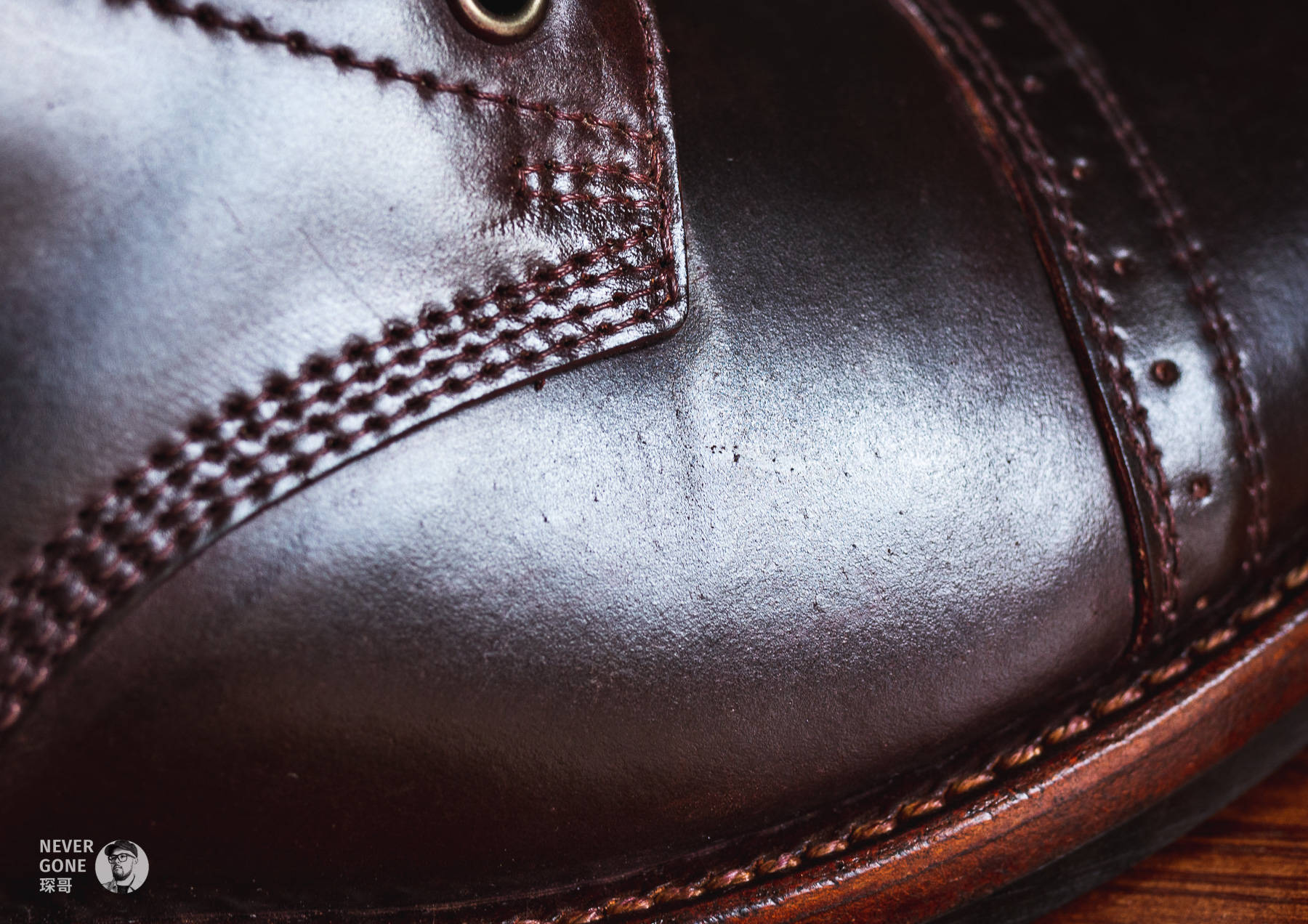 “靴皇”之一？要价10000的JulianBoots马臀皮工装靴开箱