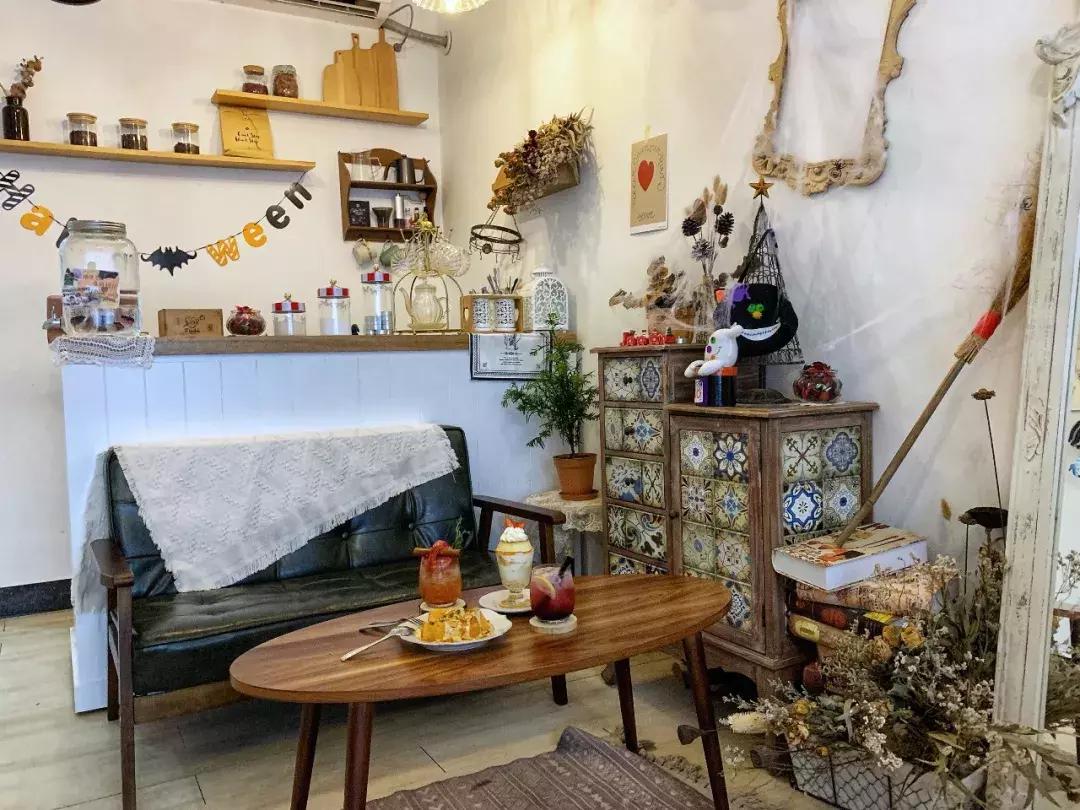 广州美食：藏在林和邨的的日式甜品店，有钱还不一定能迟到