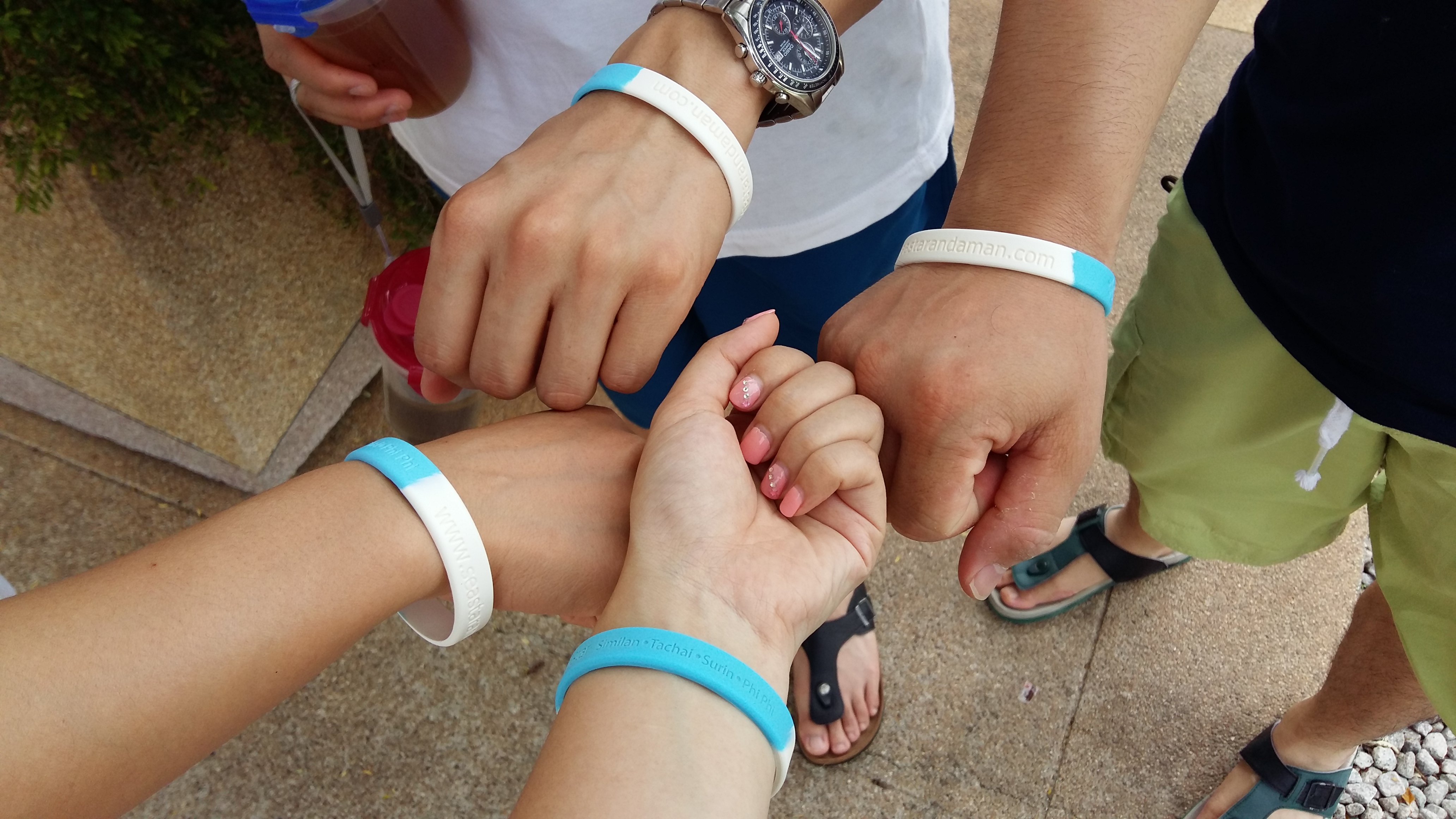 在普吉岛浮潜拍到的美妙海底世界 (普吉岛cape panwa hotel浮潜)