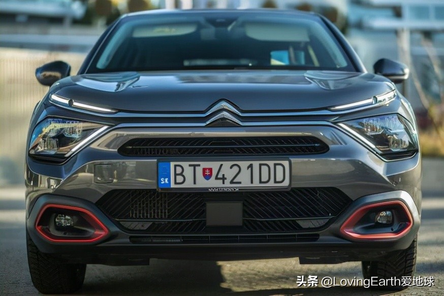 雪铁龙云逸c4试驾视频,法国车的特点