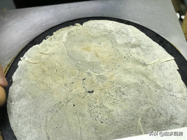 南京最好吃的徐州菜煎饼,徐州当地常见的菜煎饼