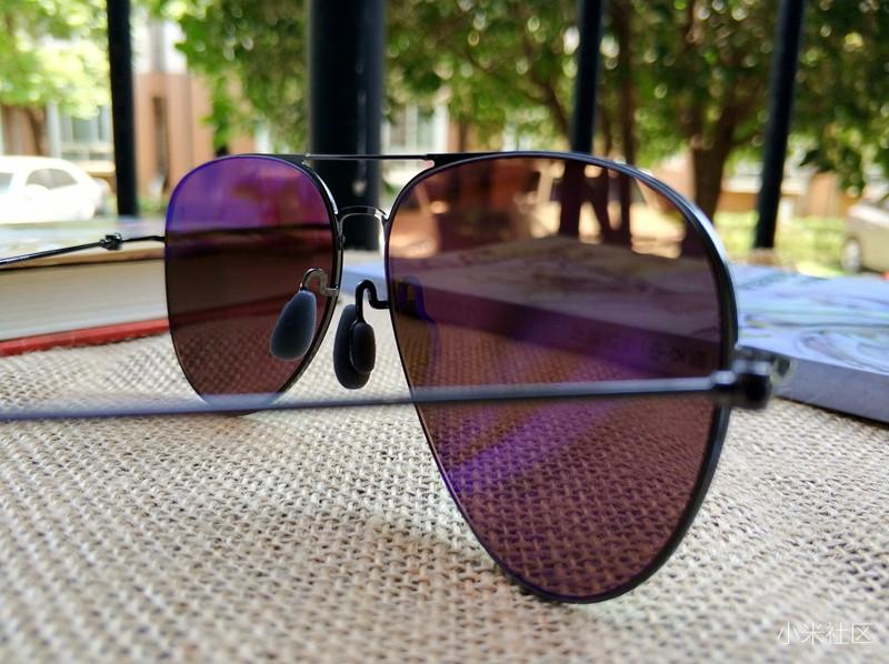 直击高端太阳眼镜*力暴**行业，小米这次再当“搅局者”