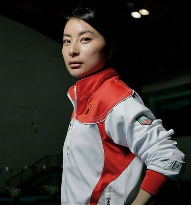 霍震霆首谈郭晶晶对外温柔贤惠,香港人对郭晶晶评价霍震霆