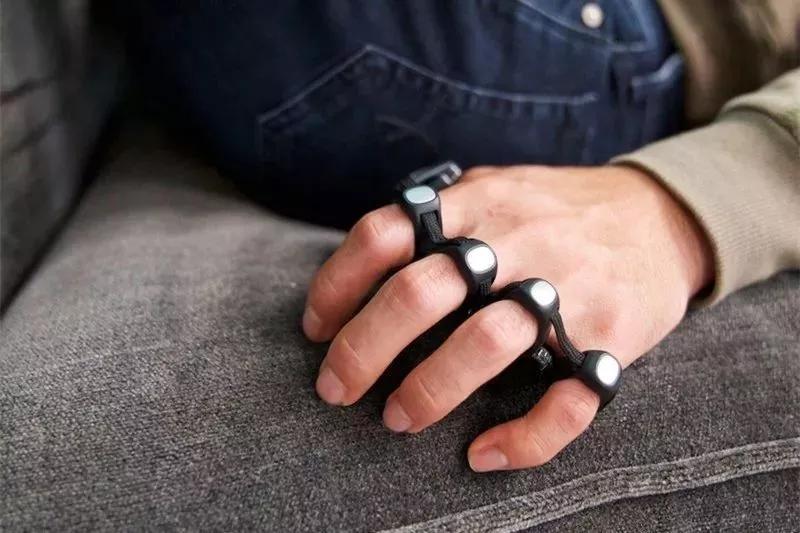 可拆卸可折叠移动键盘,小巧便捷折叠键盘