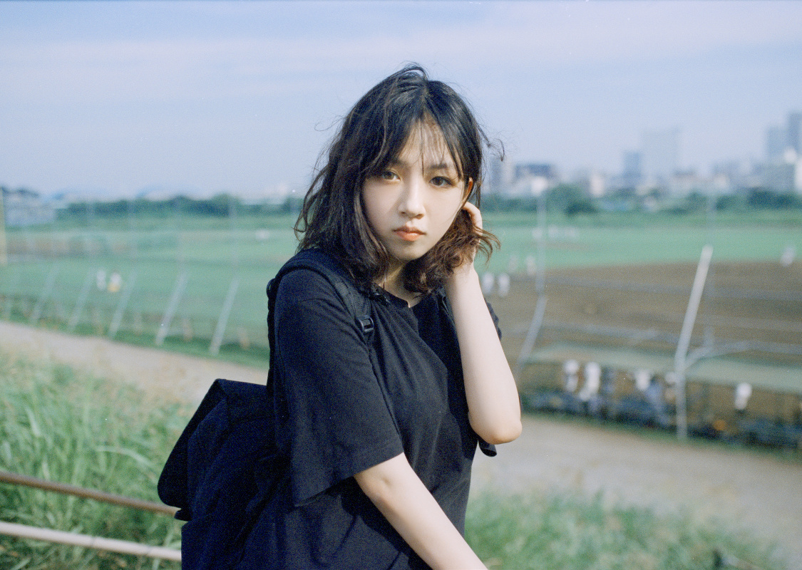 夫妻之间女方冷淡该不该离婚,夫妻之间的感情冷淡期是多久