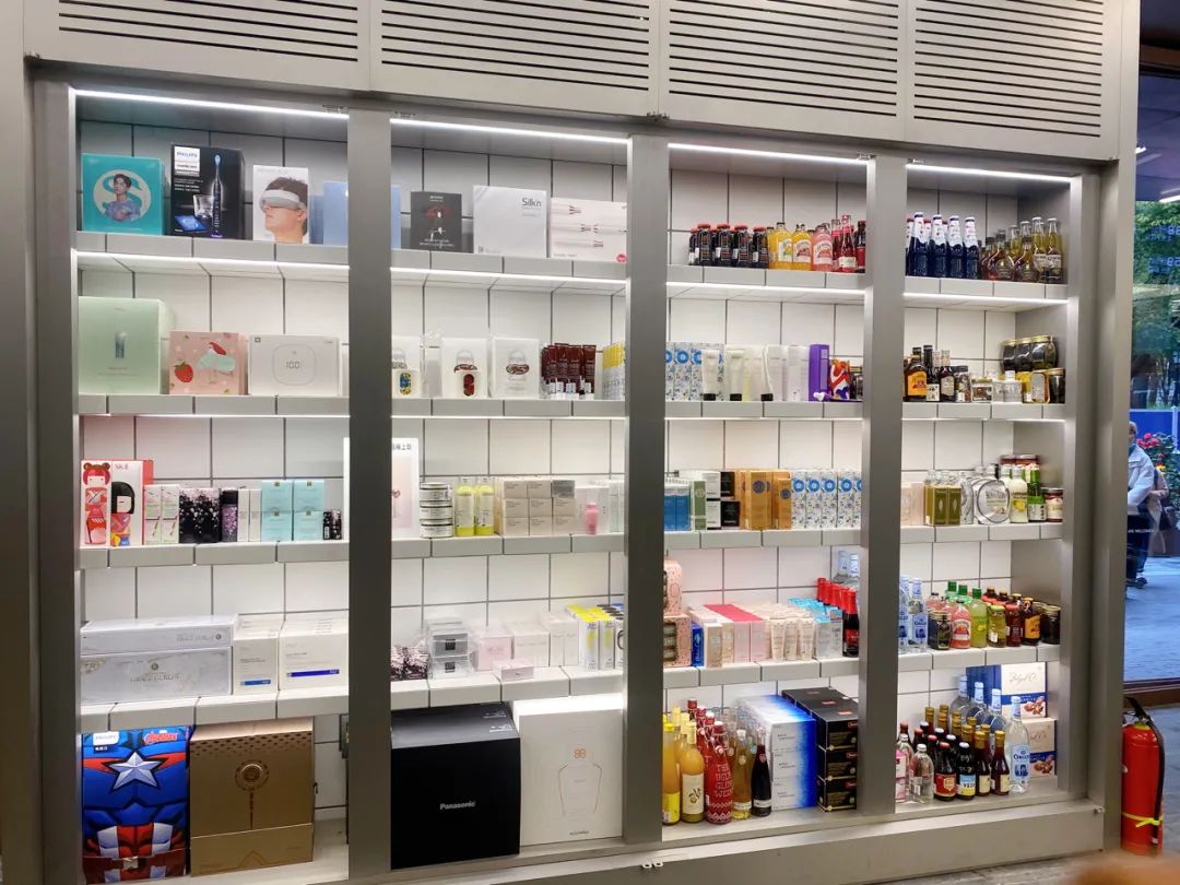 上海探店化妆品小样,话梅上海店化妆品小样