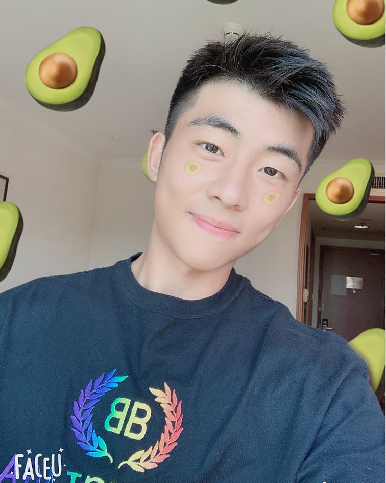 何宇鹏大连一方客场 (何宇鹏大连热身赛)