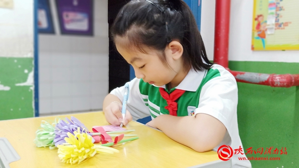 小学教师节爱心传递活动,小学生教师节感恩教师活动简报