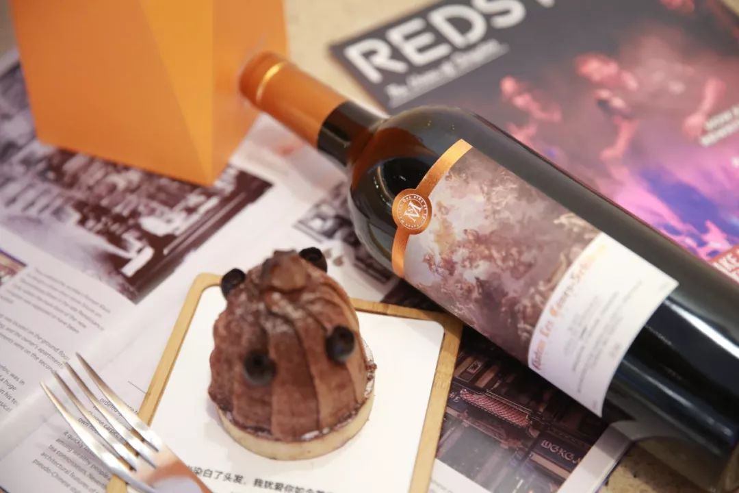 酒后醒酒场面,年轻人喝醉酒的名场面