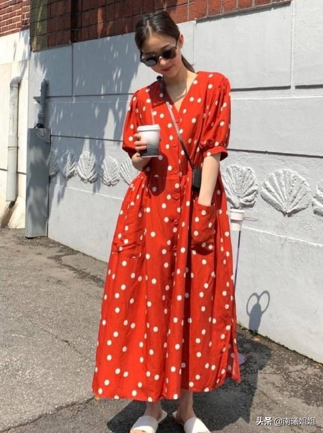 腰粗屁股大的女人适合穿什么裤子,腰粗屁股大穿什么裙子好看