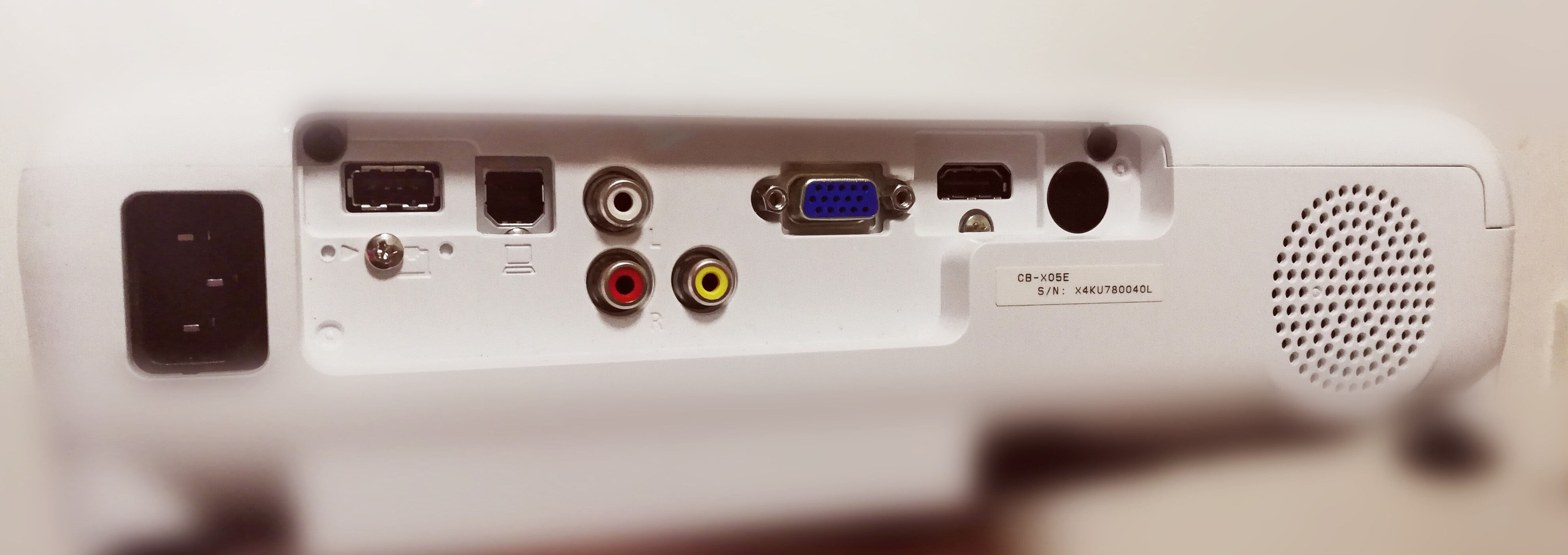 爱普生CB-X05商务投影机,爱普生cb-x50投影仪评测