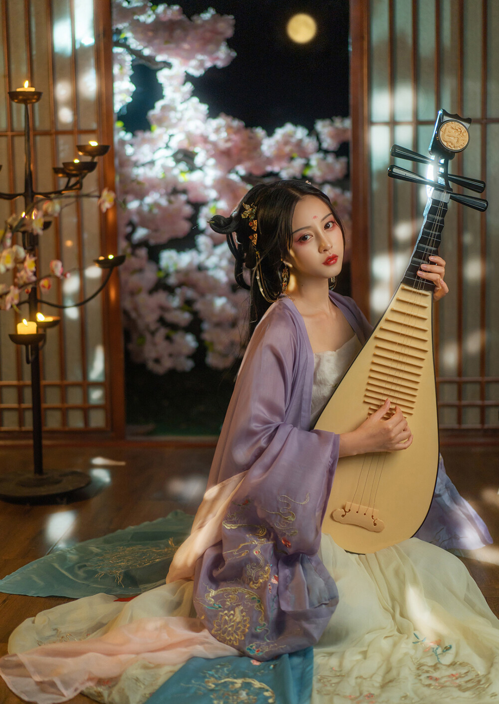 汉服与现代服饰不一样的地方,汉服是现代服装