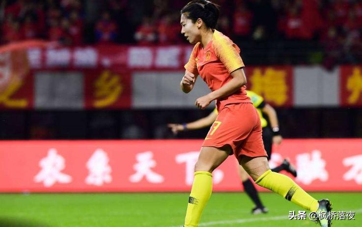 中国女足绝杀韩国队夺冠事件,中国女足2-8不敌荷兰王霜眼里含泪