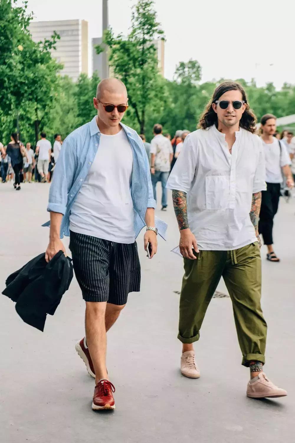 只有短袖短裤怎么穿出潮流感,短裤和短袖怎么穿更好看