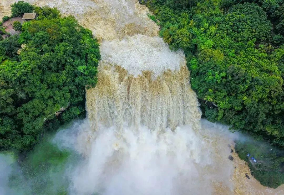 安顺黄果树瀑布最佳观赏时间,观赏黄果树瀑布领略它的壮观