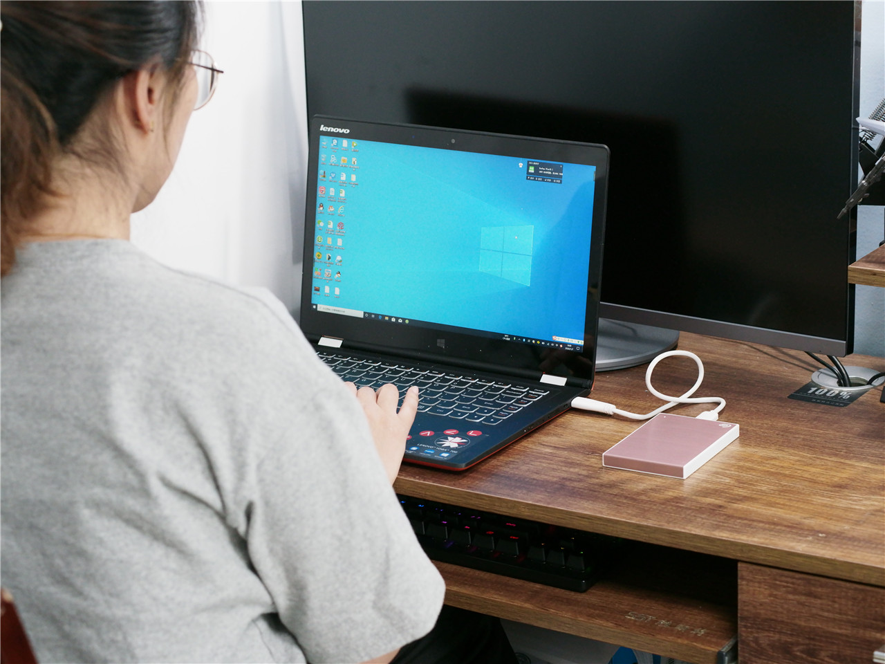 「超逸酷玩」女孩子喜欢什么样移动硬盘?希捷2新睿品系列告诉你