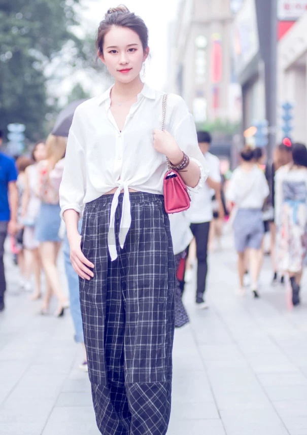 终于知道匡威为什么这么贵,匡威经典款可搭成熟风