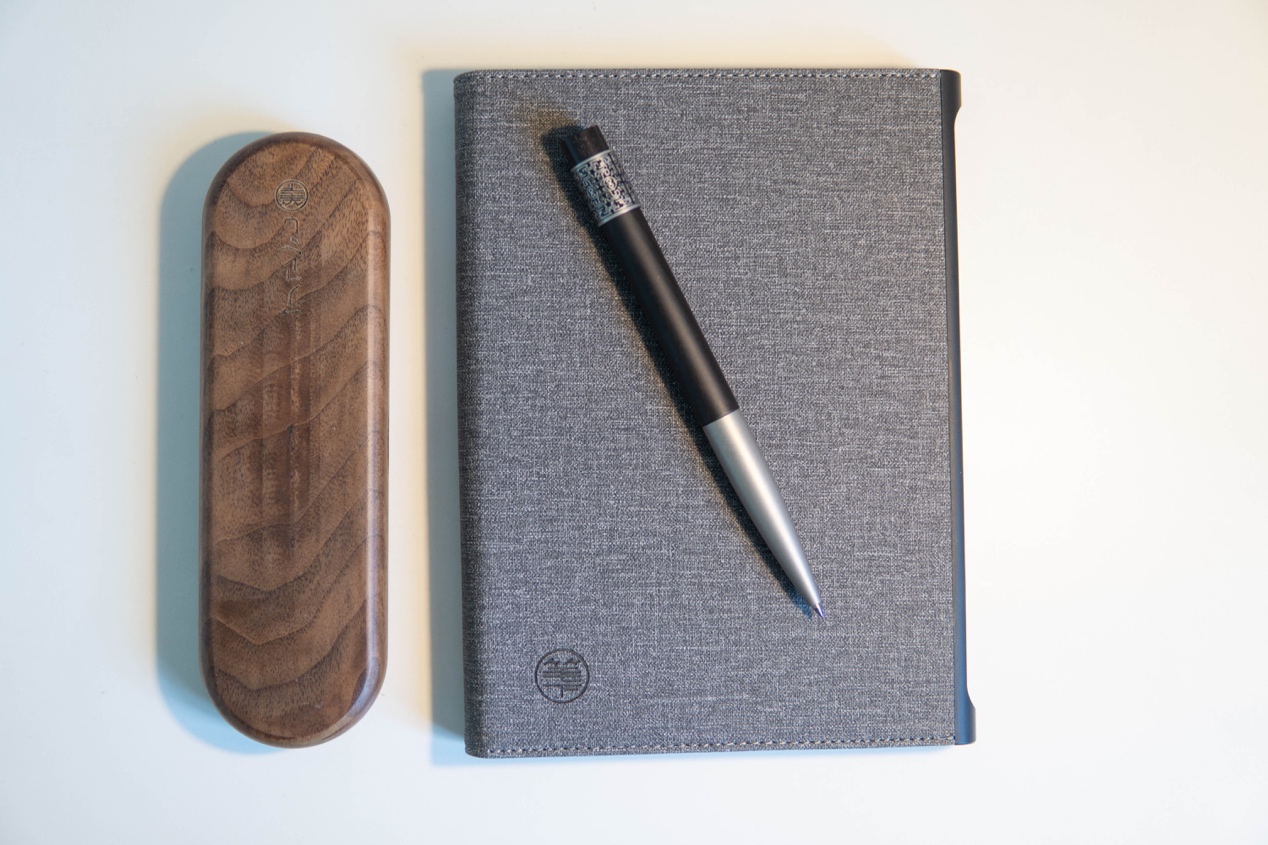 有小秘密也不慌，笔下文创指纹解锁笔记本上线小米有品