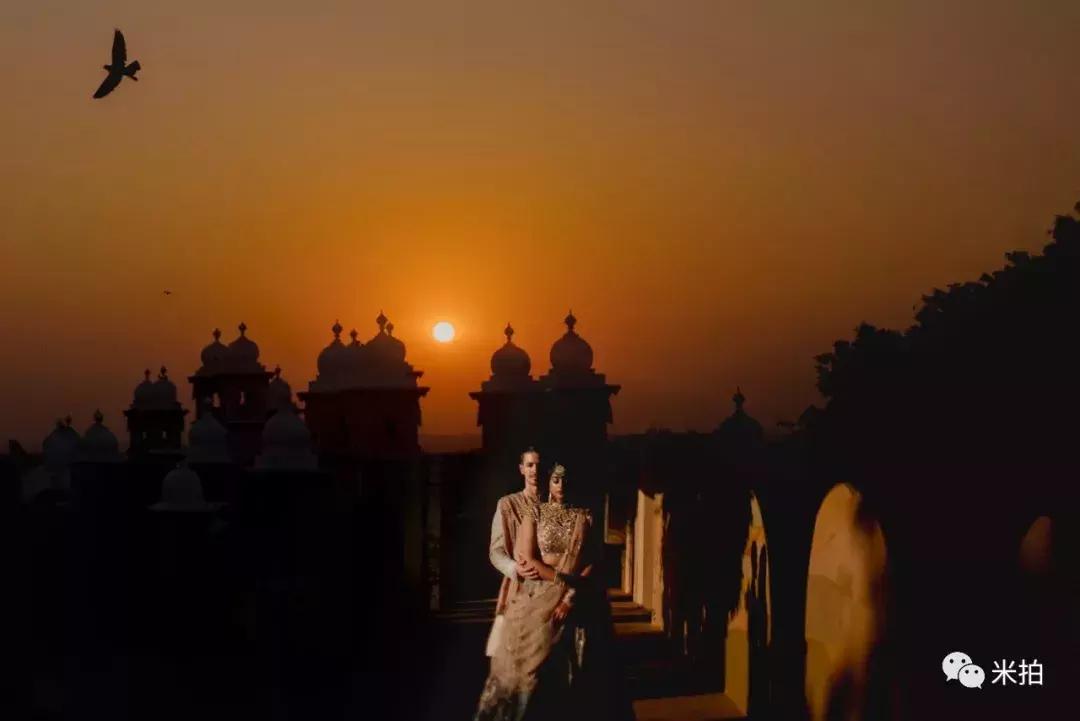 2018年最漂亮的缎面婚纱图片,十大婚纱摄影排行图片欣赏