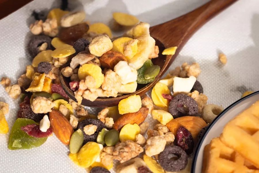 鏄庢槦鎺ㄨ崘楹︾墖,鏄庢槦鍚屾楹︾墖鍝釜濂藉悆