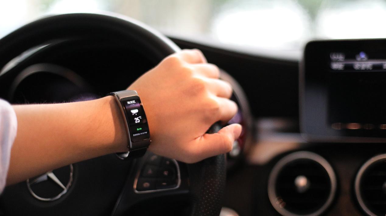 华为手环b6介绍演示,华为手环b6日常使用