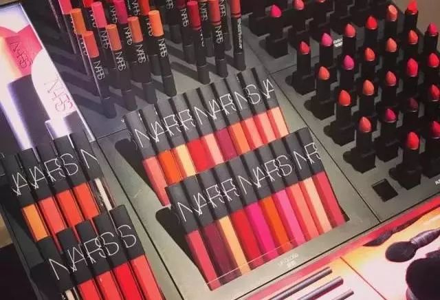 香港必逛的10条购物街,从深圳出发暴走香港攻略