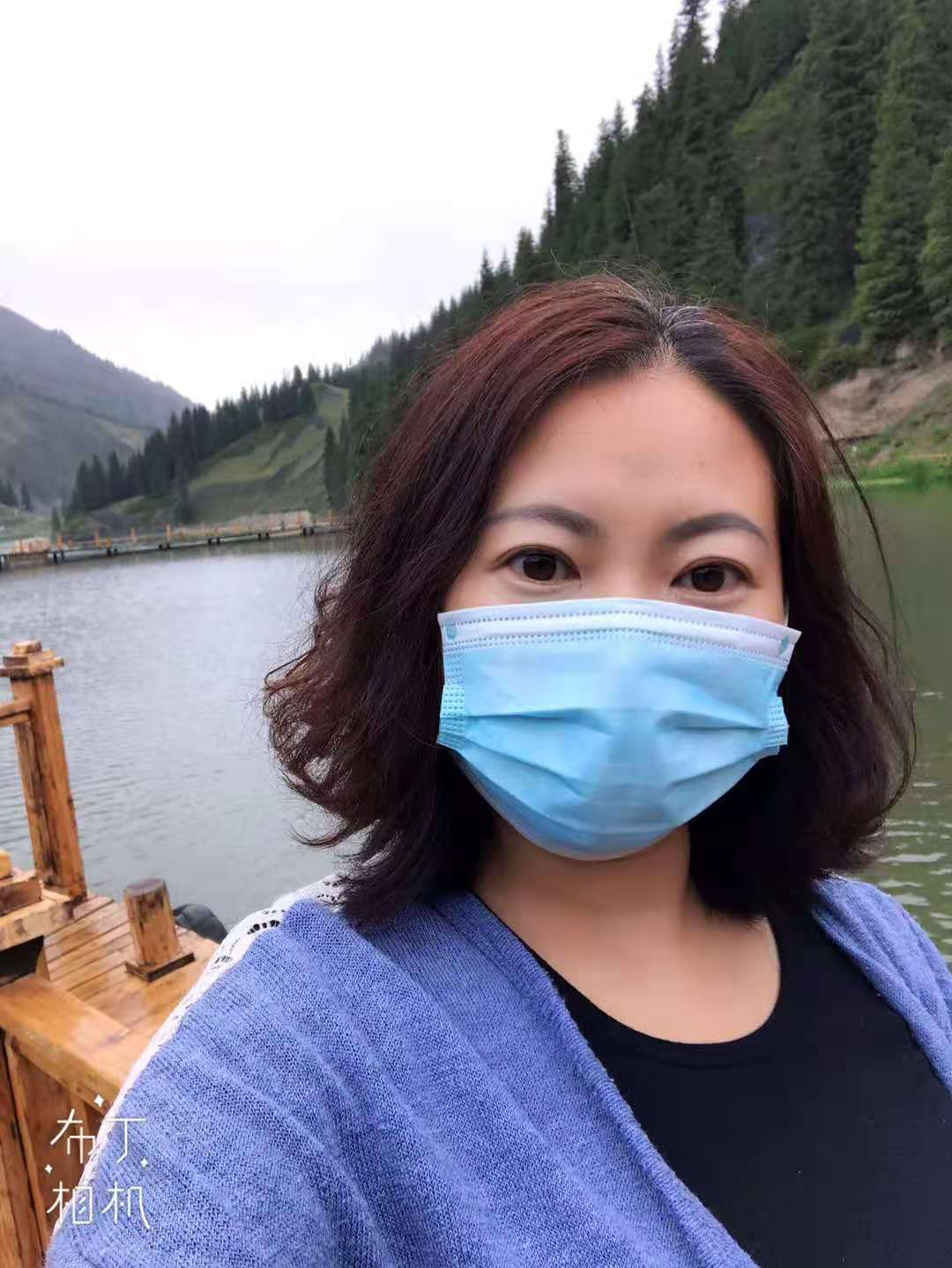 家里水管突然断裂,水流满屋,危难之时邻居出手相助