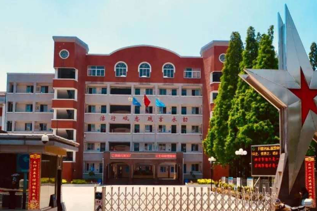 蚌埠三所“琥珀中学”，走向“大众的视野”，是学生的“乐园”